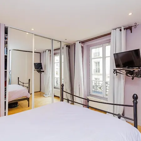 Appartamento Modern Facing South In Parigi